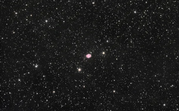 Bow-Tie Nebula (NGC 40)